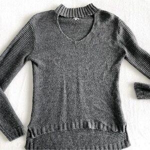 Charlotte Russe Gray Sweater